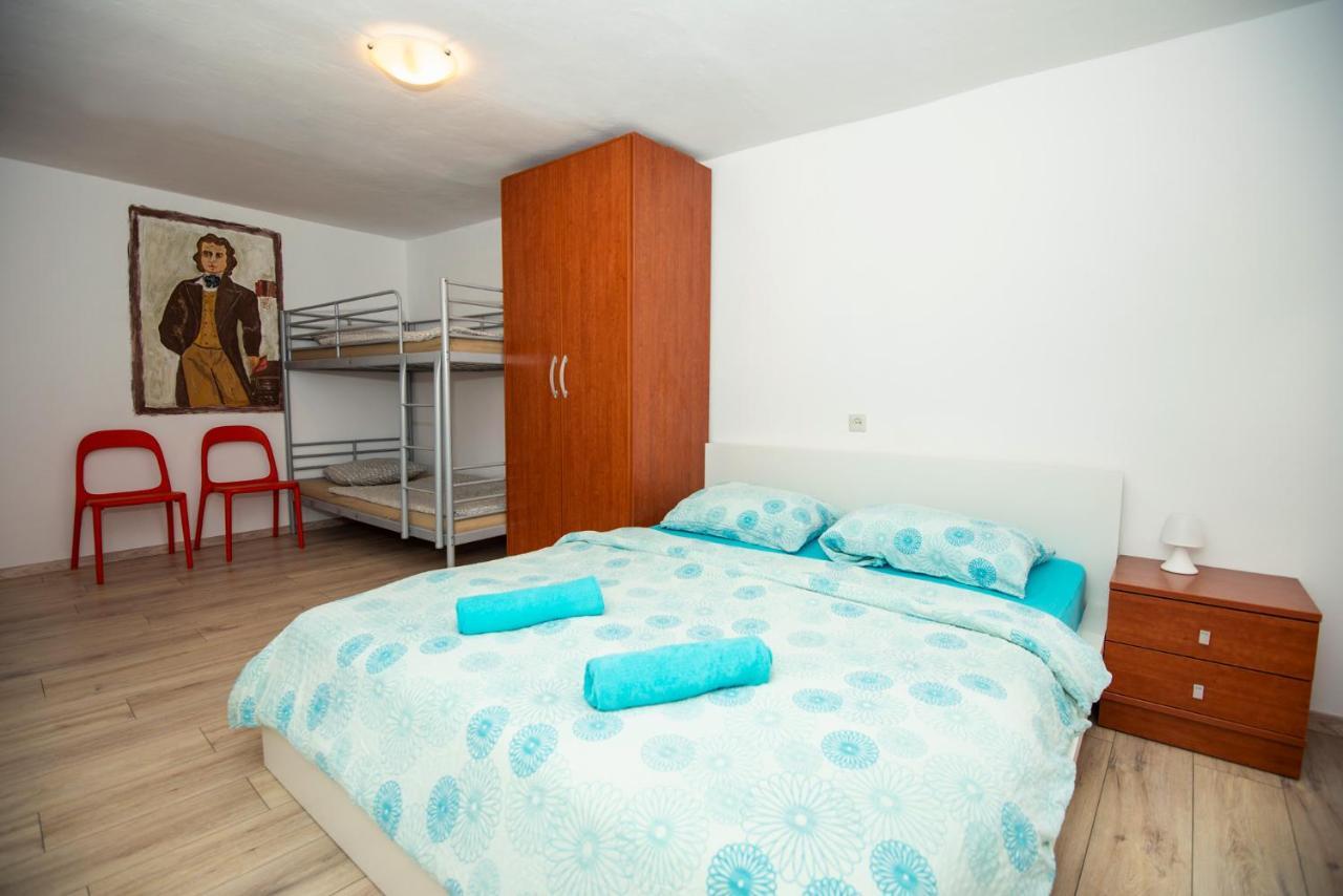 Alibi B11 Hotel Piran Bagian luar foto